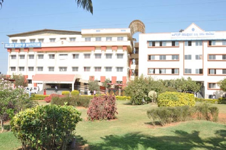 https://cache.careers360.mobi/media/colleges/social-media/media-gallery/8900/2019/2/23/Campus view of Hillside College of Pharmacy and Research Centre Bangalore_Campus-view.jpg